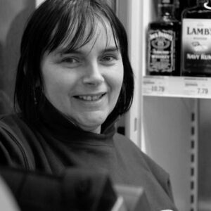 Lesley Hogan