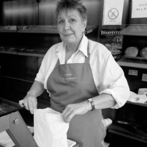 Elaine Gleave