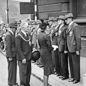 Lady Rowena Mountbatten Meets War Veterans
