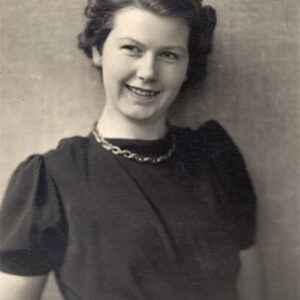 Iris Farthing nee MacRae